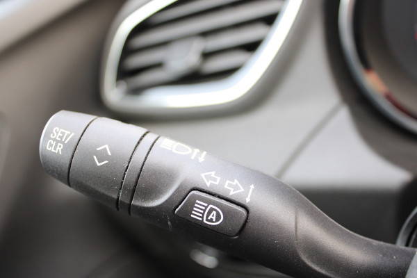 Opel Grandland X 1.6 Turbo Ultimate | Trekhaak | BLIS | Carplay | Navigatie | Trekhaak |