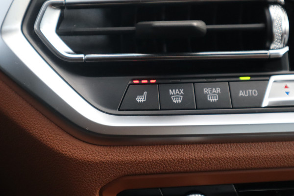 BMW 3-serie 320e M-Sport M Schaalstoelen / Dravit Grau / HiFi / Camera /