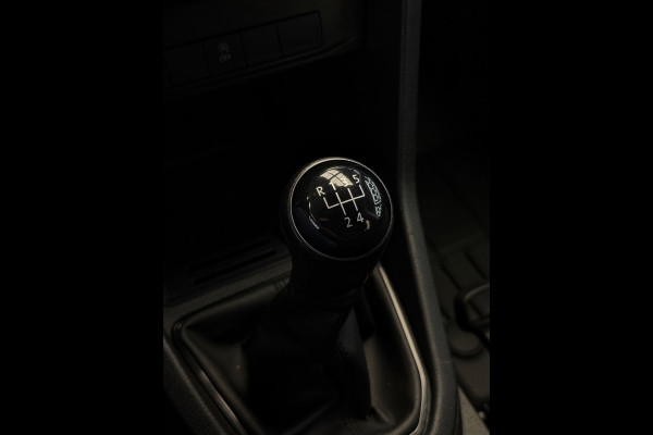 Volkswagen Caddy 1.0 TSI Comfortline CarPlay Trekhaak