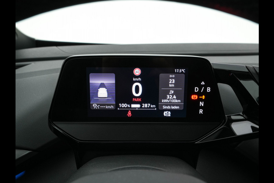 Volkswagen ID.4 First Max 77 kWh [ 3-Fase ] {SOH-81%} (INCL.BTW) Aut. *PANO | HEAD-UP | LEATHER-FABRIC | FULL-LED | MEMORY-PACK | TOP-VIEW | BLIND-SPOT | HEATED-SPORTSEATS | DIGI-COCKPIT | DAB+ | 19''ALU*