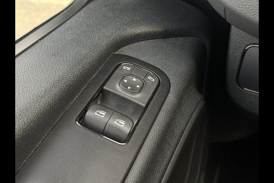 Mercedes-Benz Sprinter 317 1.9 CDI L2H2 | ZB Edition | 10'' Mbux | Trekhaak | Sportvelgen | Sidebars