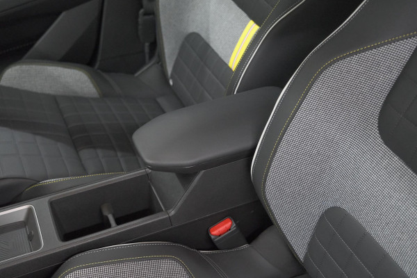 Renault 4 comfort range iconic 52 kWh | Pack Advanced Driving Assist | Pack extended grip |  Harman Kardon® | Dodehoekdetectie