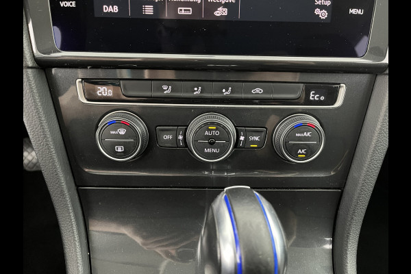 Volkswagen e-Golf {SOH-88%} (INCL-BTW) *HEATPUMP | ADAPTIVE-CRUISE | FULL-LED | DIGI-COCKPIT | NAVI-FULLMAP | CAMERA | KEYLESS | ECC | CCS-FASTLOADER | PDC | 16''ALU*