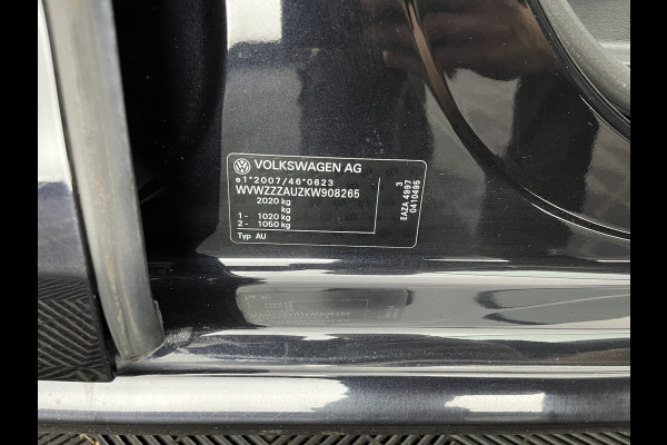 Volkswagen e-Golf {SOH-88%} (INCL-BTW) *HEATPUMP | ADAPTIVE-CRUISE | FULL-LED | DIGI-COCKPIT | NAVI-FULLMAP | CAMERA | KEYLESS | ECC | CCS-FASTLOADER | PDC | 16''ALU*