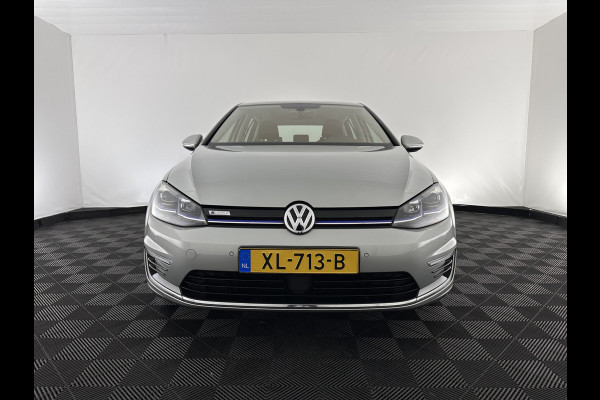 Volkswagen e-Golf {SOH-91%} (INCL-BTW) Aut. *HEATPUMP | ADAPTIVE-CRUISE | DIGI-COCKPIT | FULL-LED | NAVI-FULLMAP | COMFORTSEATS | ECC | PARKPILOT | CCS-FASTLOADER | 16''ALU*
