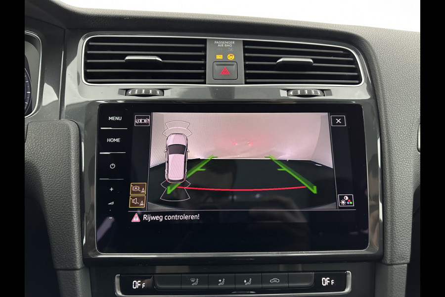 Volkswagen e-Golf {SOH-91%} (INCL-BTW) Aut. *HEATPUMP | ADAPTIVE-CRUISE | DIGI-COCKPIT | FULL-LED | NAVI-FULLMAP | COMFORTSEATS | ECC | PARKPILOT | CCS-FASTLOADER | 16''ALU*