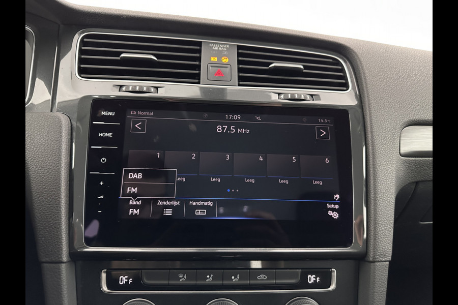 Volkswagen e-Golf {SOH-91%} (INCL-BTW) Aut. *HEATPUMP | ADAPTIVE-CRUISE | DIGI-COCKPIT | FULL-LED | NAVI-FULLMAP | COMFORTSEATS | ECC | PARKPILOT | CCS-FASTLOADER | 16''ALU*