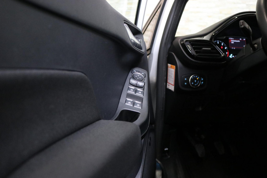 Ford Fiesta 1.0 EcoBoost Titanium X | CARPLAY | NL AUTO | 1E EIGENAAR | NAP |