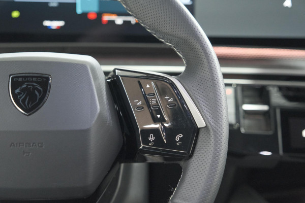 Peugeot 3008 1.2 Hybrid 145 GT | Pack Winter | Camera | Adaptieve Cruise Control | Elektrische Kofferklep