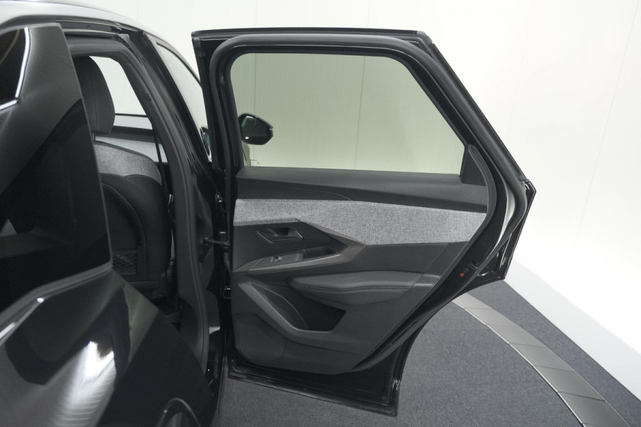 Peugeot 3008 1.2 Hybrid 145 GT | Pack Winter | Camera | Adaptieve Cruise Control | Elektrische Kofferklep