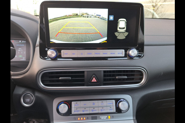 Hyundai Kona EV Fashion 64 kWh | SOH: 96,4% | 3 Fase | Warmtepomp | HUD | Navi | Adaptive CC | Blindspot |