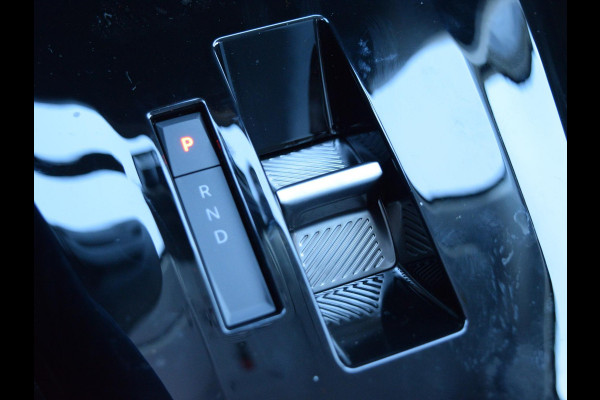 Opel Corsa 1.2 Turbo Hybrid Business Edition AIRCO | STUURVERWARMING | STOELVERWARMING | PARKEERSENSOREN MET CAMERA | NIEUW!