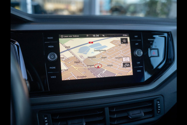 Volkswagen Polo 1.0 TSI Comfortline / Adaptive cuise / Carplay / Navi