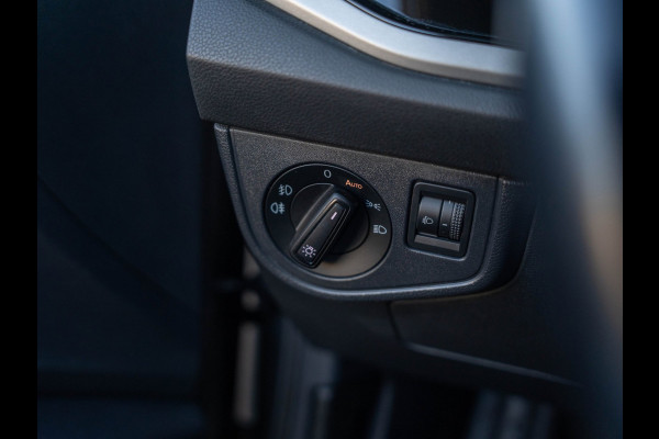 Volkswagen Polo 1.0 TSI Comfortline / Adaptive cuise / Carplay / Navi