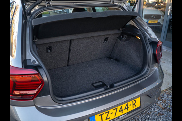 Volkswagen Polo 1.0 TSI Comfortline / Adaptive cuise / Carplay / Navi