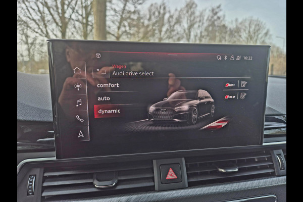 Audi A4 Avant 2.9 TFSI RS 4 quattro panodak . Head up