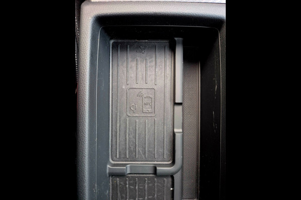 Audi A4 Avant 2.9 TFSI RS 4 quattro panodak . Head up