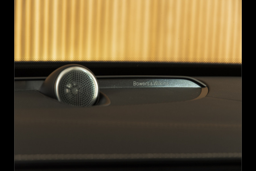 Volvo XC90 2.0 T8 Recharge B/W | LUCHTVERING | HUD | MASSAGE | PANO