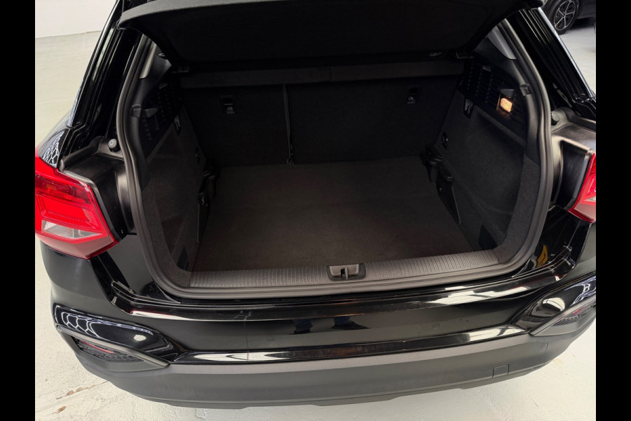 Audi Q2 35 TFSI Pro Line Camera CarPlay