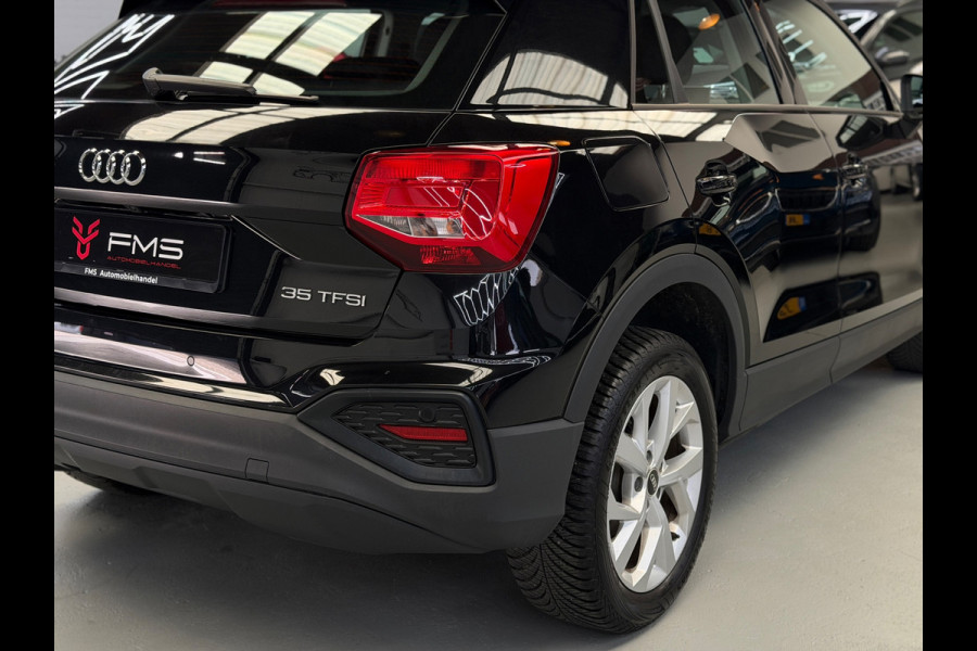 Audi Q2 35 TFSI Pro Line Camera CarPlay