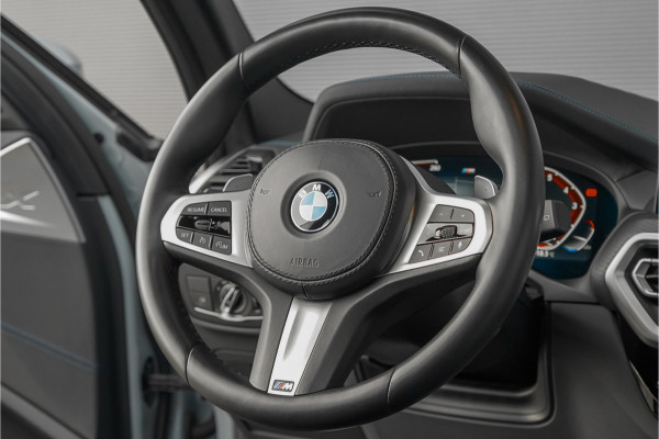 BMW X3 xDrive20i Business Edition+ M-Sport M-Stoelen Pano Laser 21"