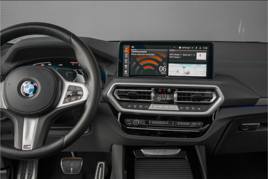 BMW X3 xDrive20i Business Edition+ M-Sport M-Stoelen Pano Laser 21"