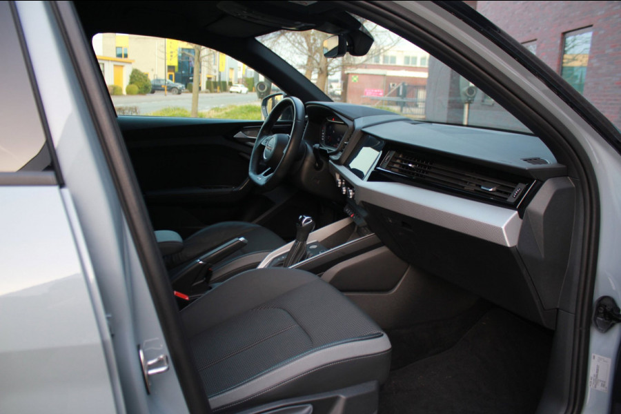 Audi A1 CITYCARVER 30 TFSI epic