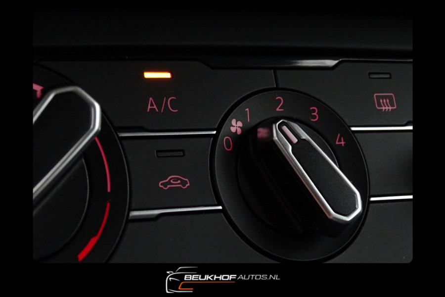 Volkswagen Polo 1.0 TSI CarPlay Cruise Control Airco Navi