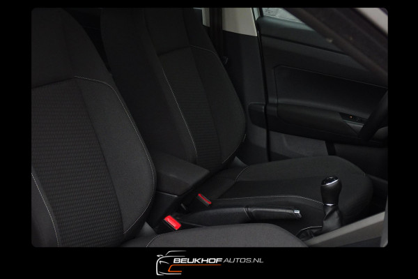 Volkswagen Polo 1.0 TSI CarPlay Cruise Control Airco Navi