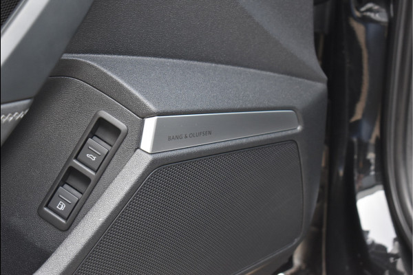 Audi A3 Sportback 45 TFSI e S-Line 245 Pk Pano RS-Stoel Camera RS3 Sfeer 19 Inch