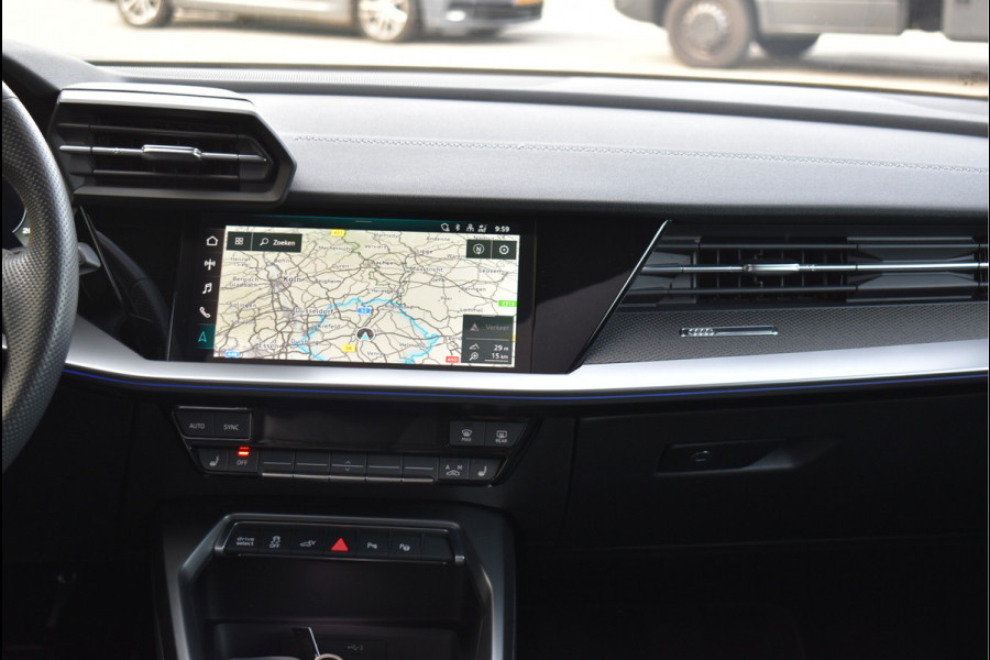 Audi A3 Sportback 45 TFSI e S-Line 245 Pk Pano RS-Stoel Camera RS3 Sfeer 19 Inch