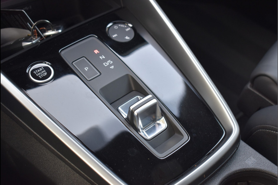 Audi A3 Sportback 45 TFSI e S-Line 245 Pk Pano RS-Stoel Camera RS3 Sfeer 19 Inch