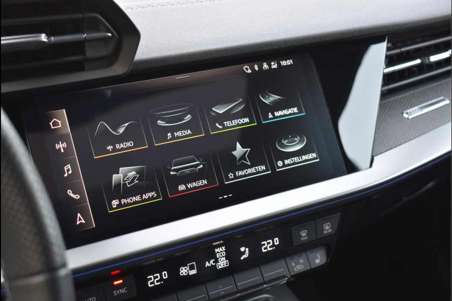 Audi A3 Sportback 45 TFSI e S-Line 245 Pk Pano RS-Stoel Camera RS3 Sfeer 19 Inch