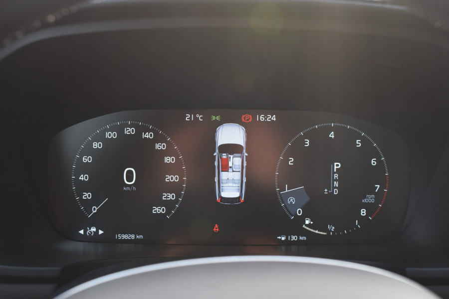 Volvo V90 Cross Country T5 250PK AWD Automaat Pro | Carplay | Panodak | BLIS | 360 Camera | ACC | Keyless | 20'' |