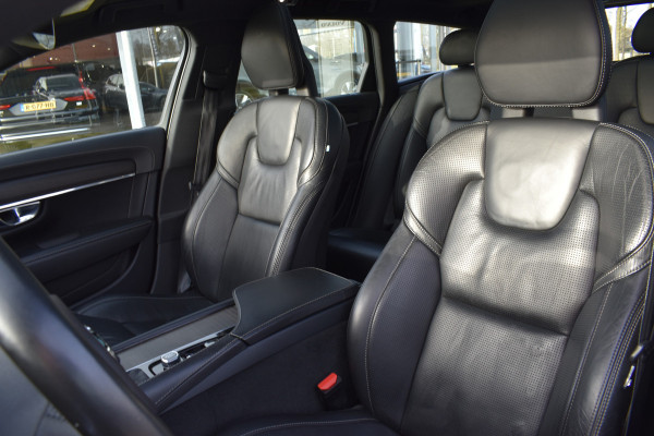 Volvo V90 Cross Country T5 250PK AWD Automaat Pro | Carplay | Panodak | BLIS | 360 Camera | ACC | Keyless | 20'' |