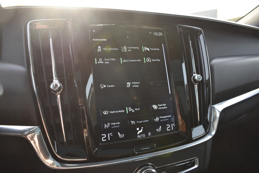 Volvo V90 Cross Country T5 250PK AWD Automaat Pro | Carplay | Panodak | BLIS | 360 Camera | ACC | Keyless | 20'' |