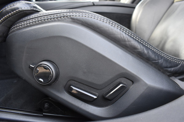 Volvo V90 Cross Country T5 250PK AWD Automaat Pro | Carplay | Panodak | BLIS | 360 Camera | ACC | Keyless | 20'' |