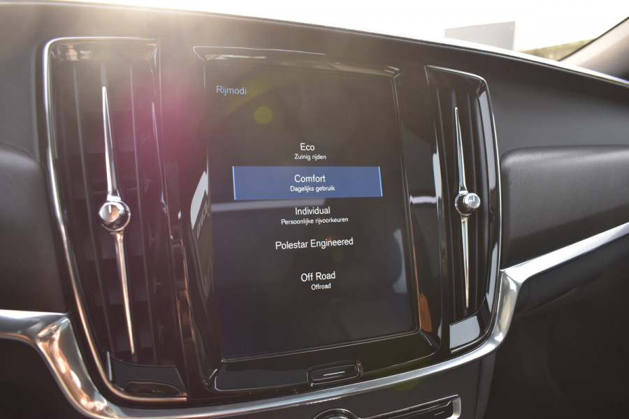 Volvo V90 Cross Country T5 250PK AWD Automaat Pro | Carplay | Panodak | BLIS | 360 Camera | ACC | Keyless | 20'' |