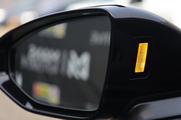 Audi A6 Avant 45 TFSI / MEMORY / ACC / KEYLESS / CAMERA / CARPLAY / DODEHOEK / 20'