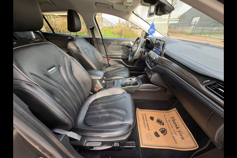Ford FOCUS Wagon 1.5 EcoBoost Vignale BOM-VOL-OPTIES! GARANTIE AUTOMAAT,LEDER