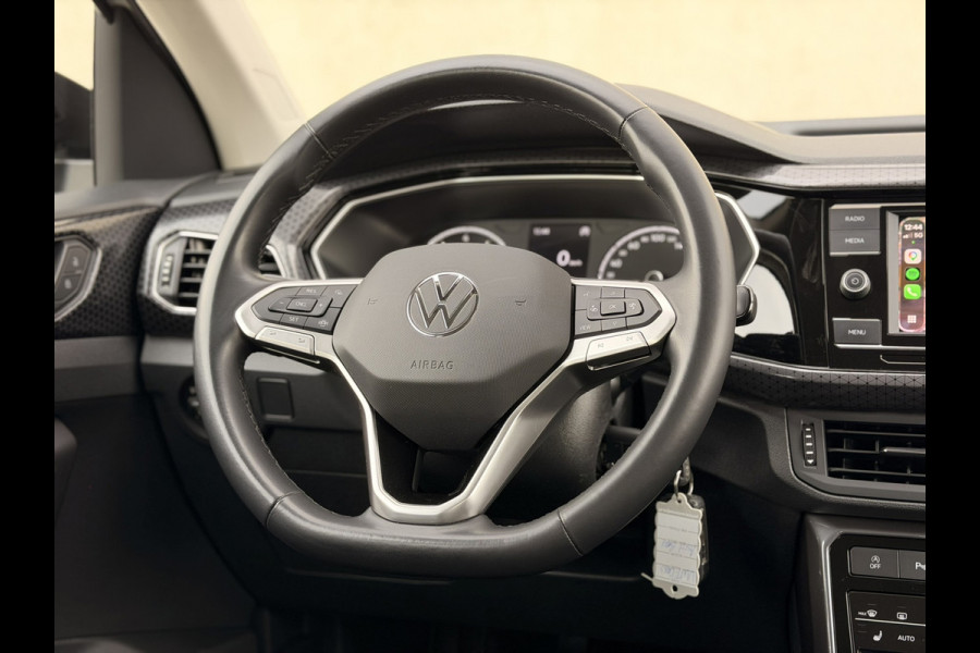 Volkswagen T-Cross 1.0 TSI Style LED 17'' Stoelverw CarPlay