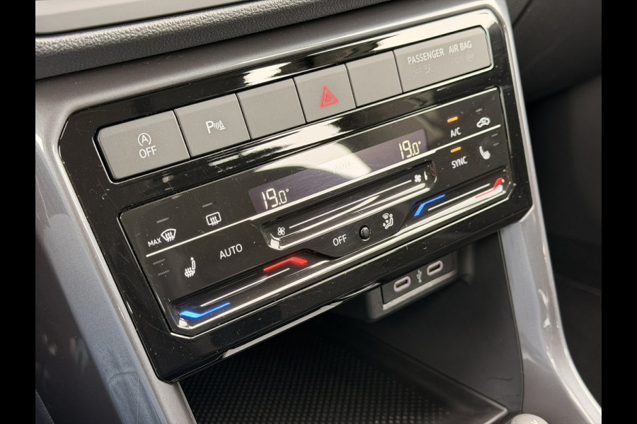 Volkswagen T-Cross 1.0 TSI Style LED 17'' Stoelverw CarPlay