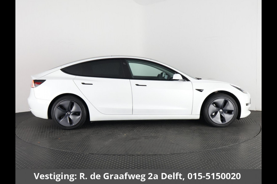 Tesla Model 3 Standard RWD Plus 60 kWh | Navigatie | Panoramadak | Leder |