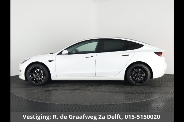 Tesla Model 3 Sport RWD Plus 60 kWh 238 PK! | SOH 88% | Navigatie | Panoramadak | Camera |