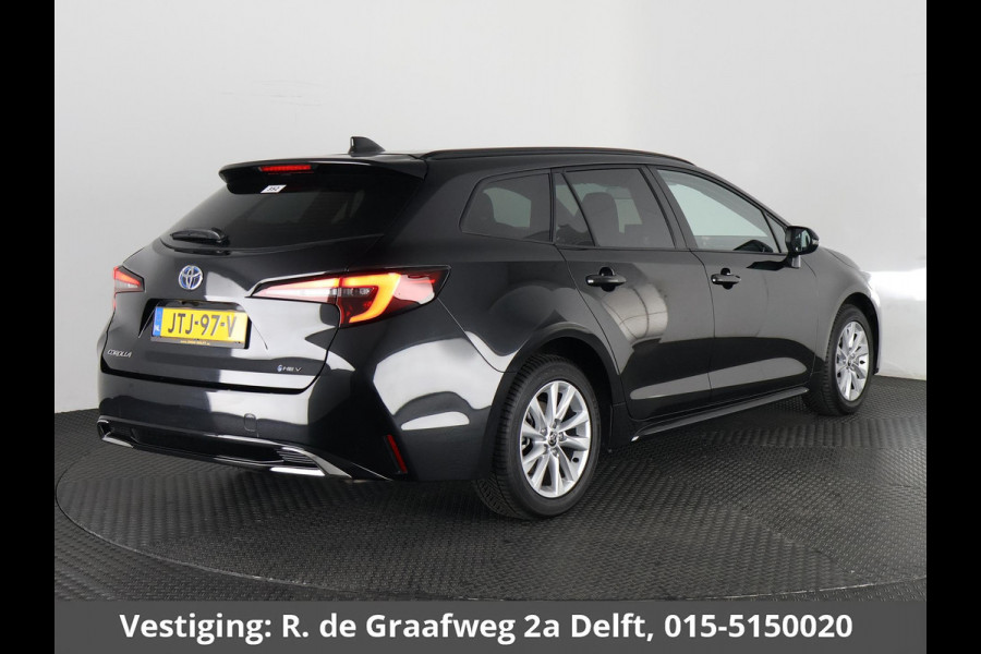 Toyota Corolla Touring Sports Hybrid 140 Business Luxury | Stuur-& Stoelverwarming | Adaptieve Cruise control | Apple CarPlay & AndroidAUTO |