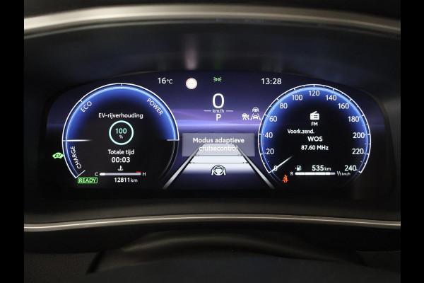 Toyota Corolla Touring Sports Hybrid 140 Business Luxury | Stuur-& Stoelverwarming | Adaptieve Cruise control | Apple CarPlay & AndroidAUTO |