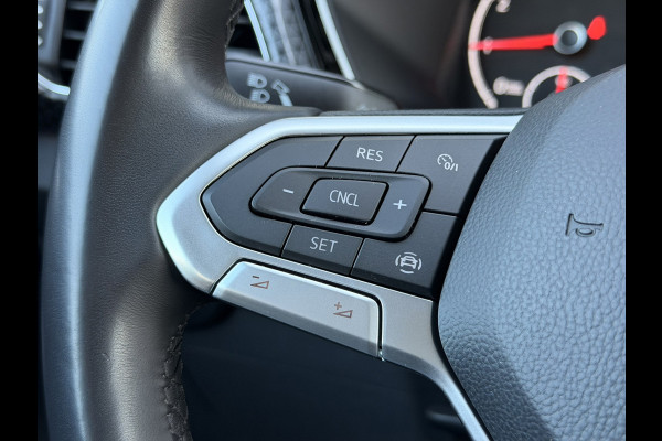 Volkswagen T-Cross 1.0 TSI Style LED 17'' Stoelverw CarPlay