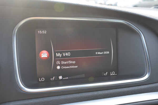 Volvo V40 T4 190PK Automaat Business Sport | PDC V/A | Cruise Control | Camera Achter | 17'' | Stoelverwarming