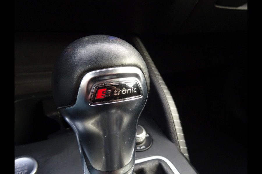 Audi Q2 1.0 TFSI Sport Edition * S-LINE * 19 INCH !!