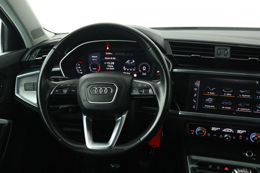 Audi Q3 35 TFSI Pro Line (STOELVERWARMING, CRUISE CONTROL, NAVIGATIE, LANE-ASSIST, PARKEERSENSOREN)